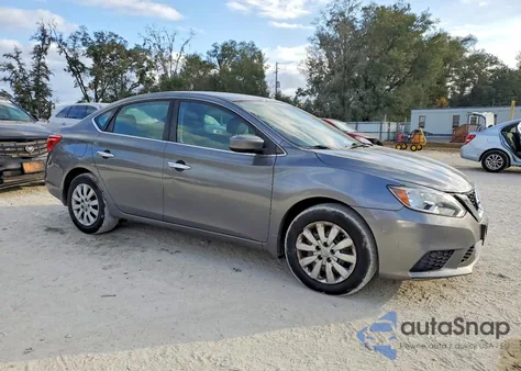 2016 Nissan Sentra S z USA, uszkodzony, nr VIN 3N1AB7AP3GL663517